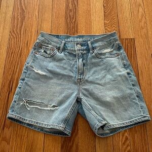 AE strigid jean shorts | size 000